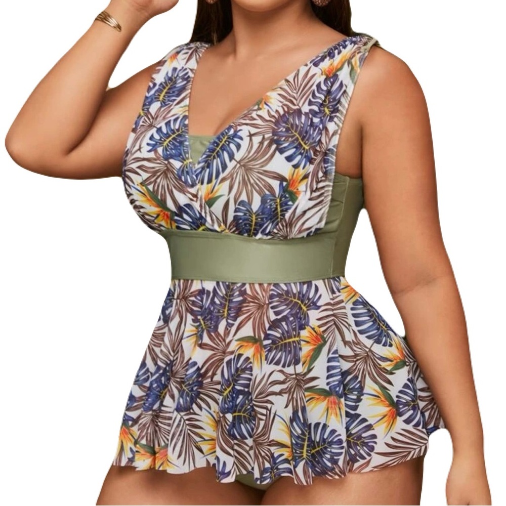 NWOT 2 Piece Swim Dress, Size 2XL
